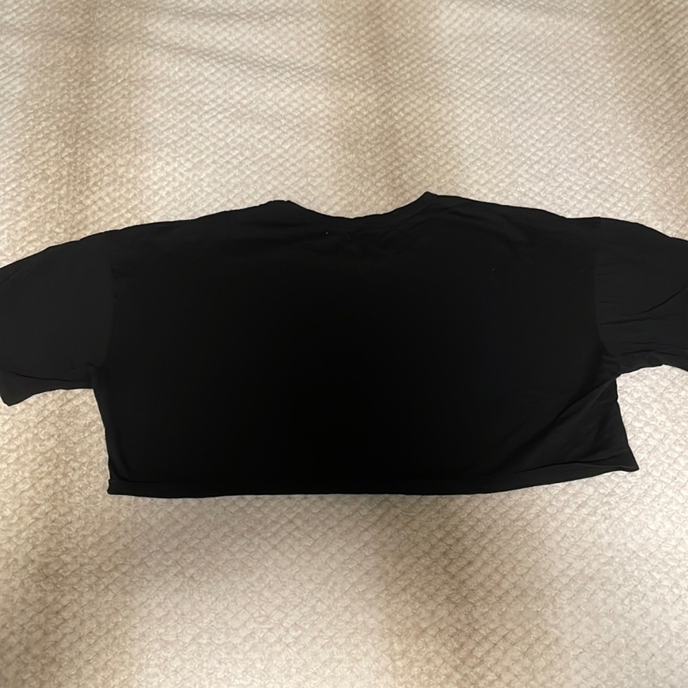 Black Thrill Rider Crop Top - Picture 4 of 4